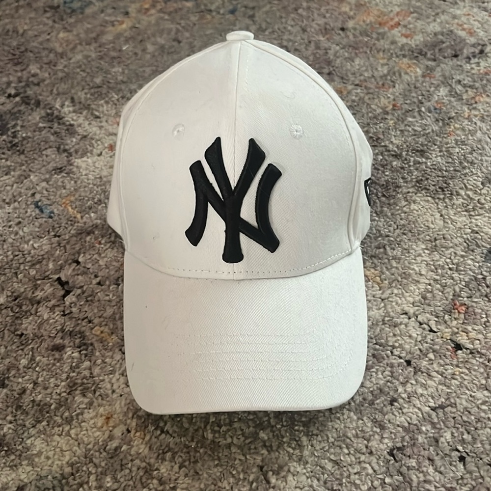 NY hat